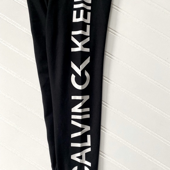 Calvin Klein logo leggings - Picture 4 of 9